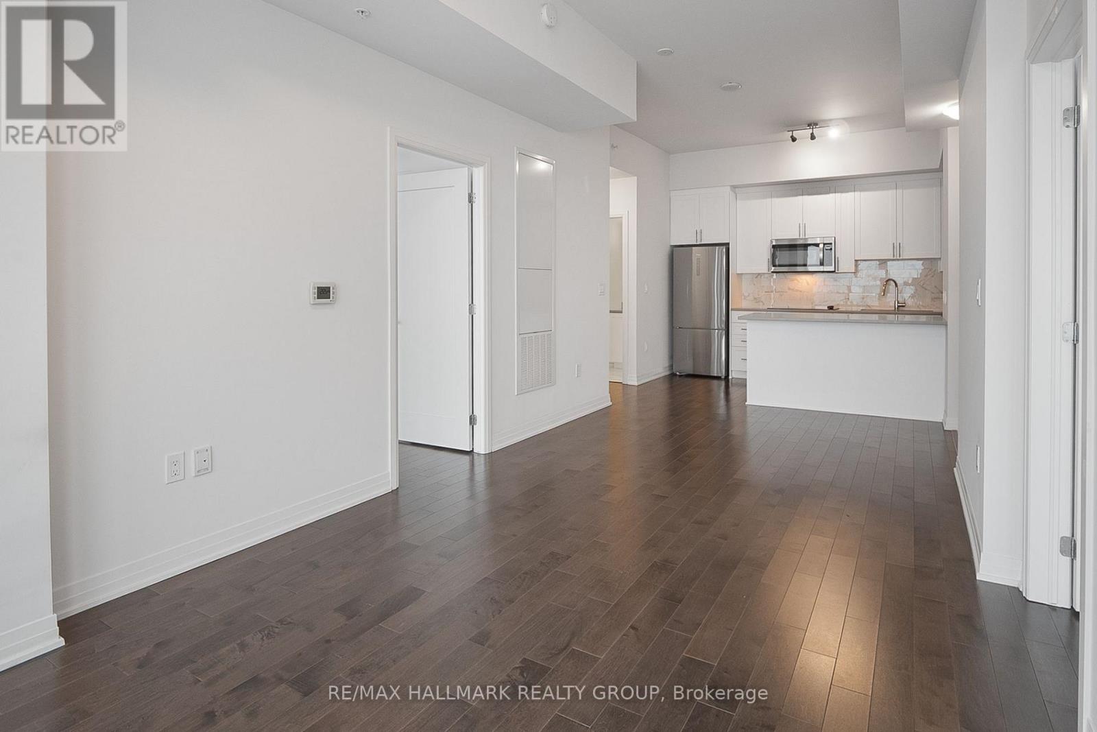 2406 - 805 Carling Avenue, Ottawa, Ontario  K1S 5W9 - Photo 3 - X12425743