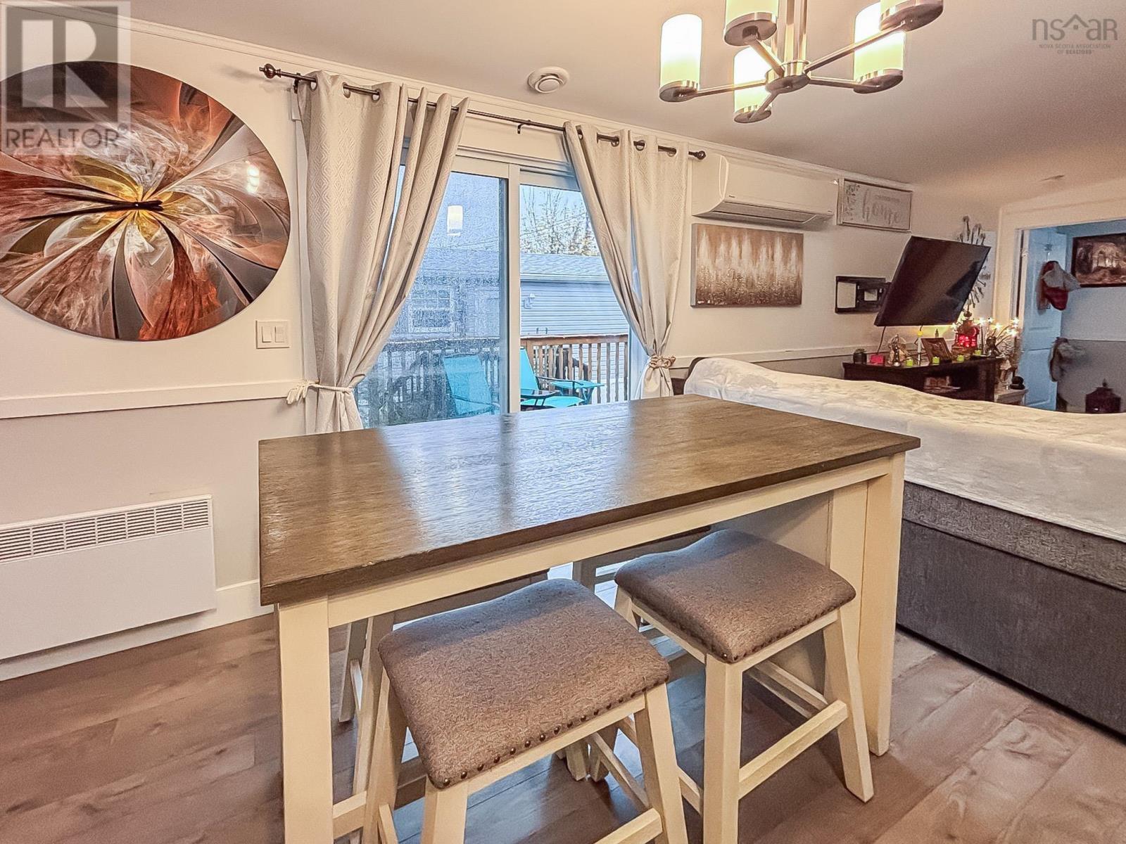 116 Sherbrooke Avenue, Bridgewater, Nova Scotia  B4V 4G1 - Photo 8 - 202527145