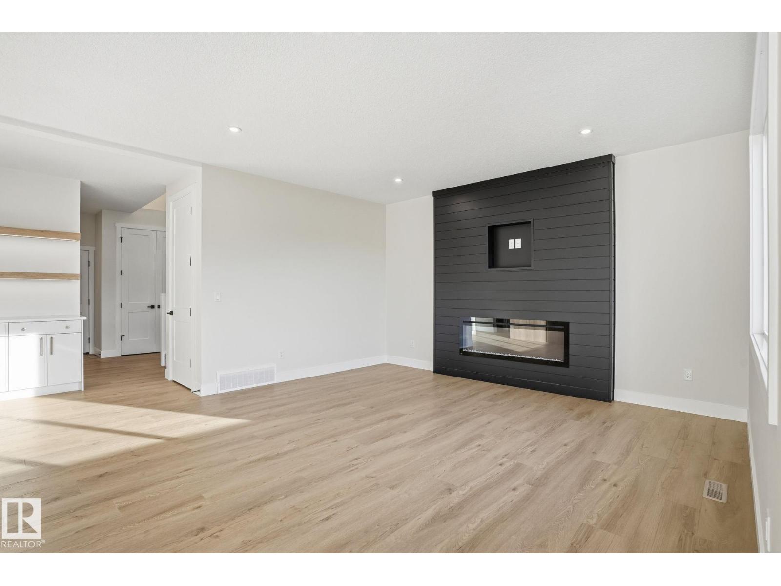 721 Astoria Wy, Devon, Alberta  T9G 0M7 - Photo 8 - E4465591