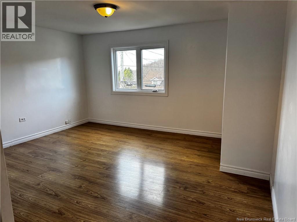 42-44 Marmen Avenue, Edmundston, New Brunswick  E3V 2H2 - Photo 13 - NB130107