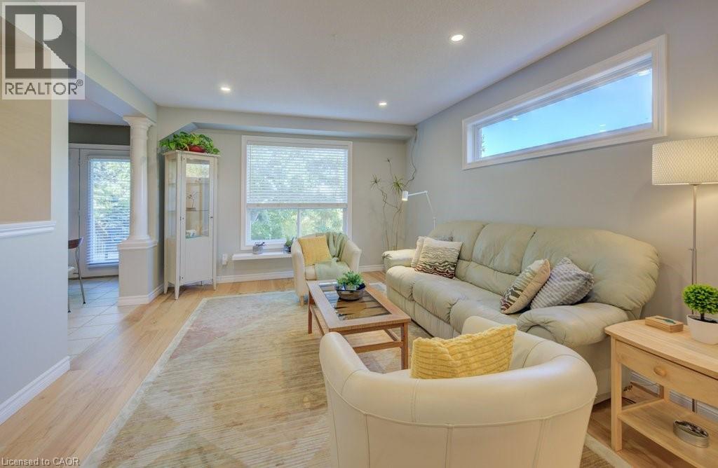 644 Butternut Avenue, Waterloo, Ontario  N2V 2K9 - Photo 5 - 40774665