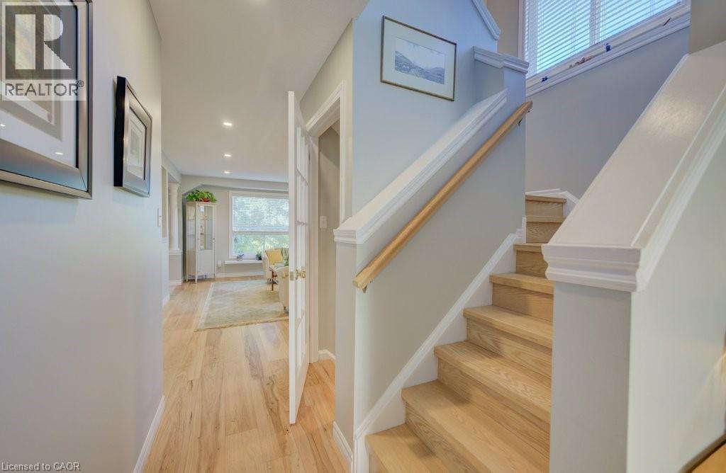 644 Butternut Avenue, Waterloo, Ontario  N2V 2K9 - Photo 3 - 40774665