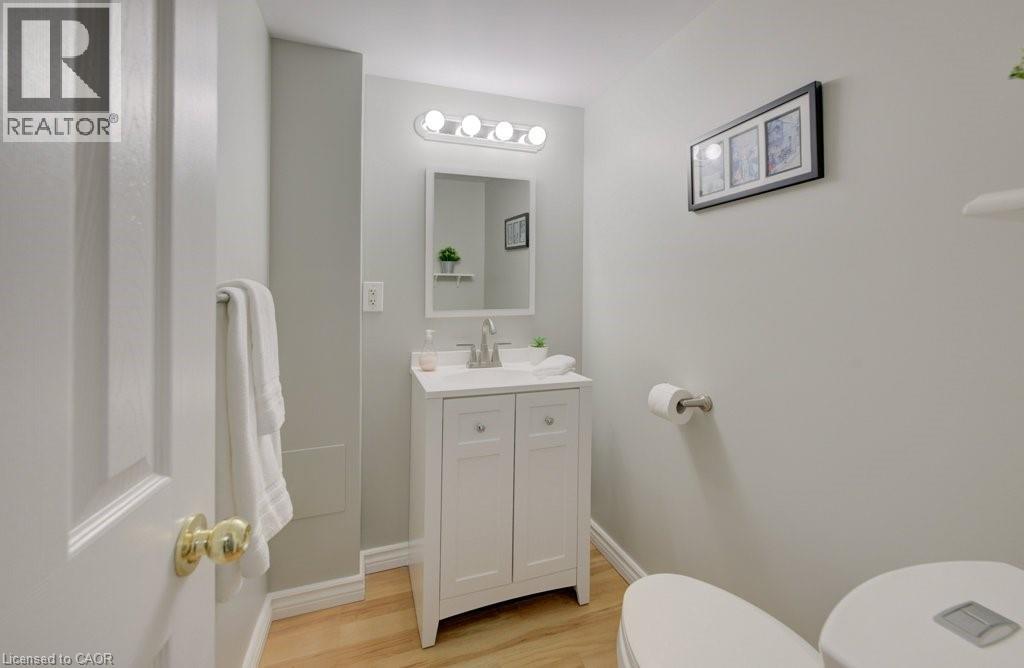 644 Butternut Avenue, Waterloo, Ontario  N2V 2K9 - Photo 25 - 40774665