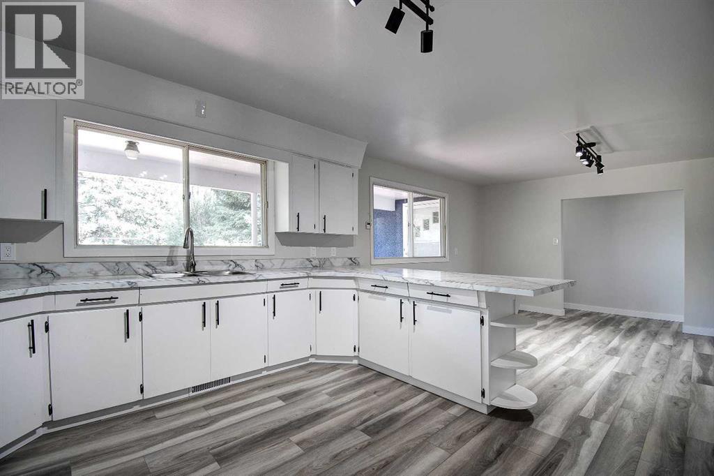 12153 Township Road 284, Rural Rocky View County, Alberta  T0M 0S0 - Photo 14 - A2257708