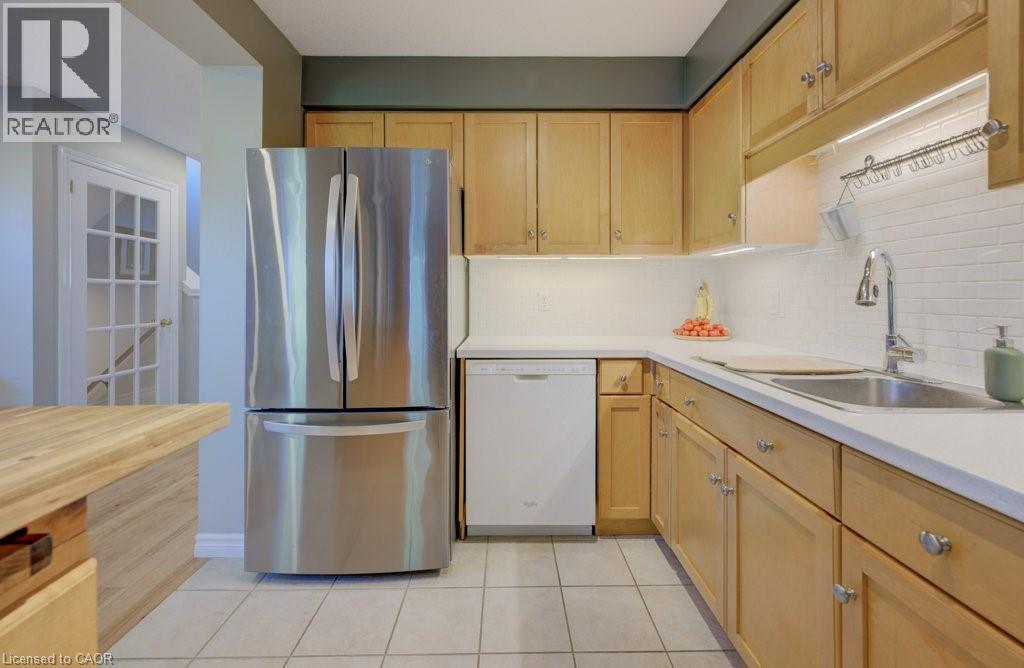 644 Butternut Avenue, Waterloo, Ontario  N2V 2K9 - Photo 9 - 40774665