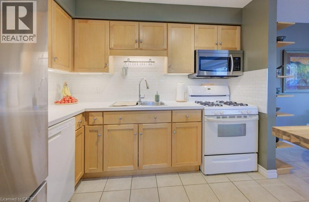 644 Butternut Avenue, Waterloo, Ontario  N2V 2K9 - Photo 10 - 40774665