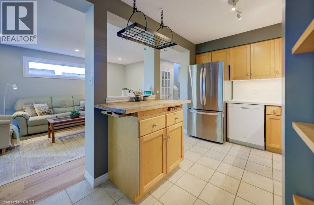 644 Butternut Avenue, Waterloo, Ontario  N2V 2K9 - Photo 8 - 40774665