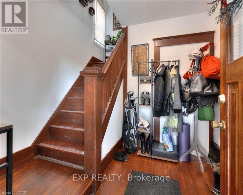 50 Walnut Street, Kitchener, Ontario  N2G 1P6 - Photo 19 - X12541048