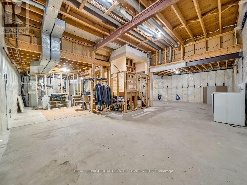 305 Ironwood Road, Guelph, Ontario  N1G 3G2 - Photo 39 - X12541064