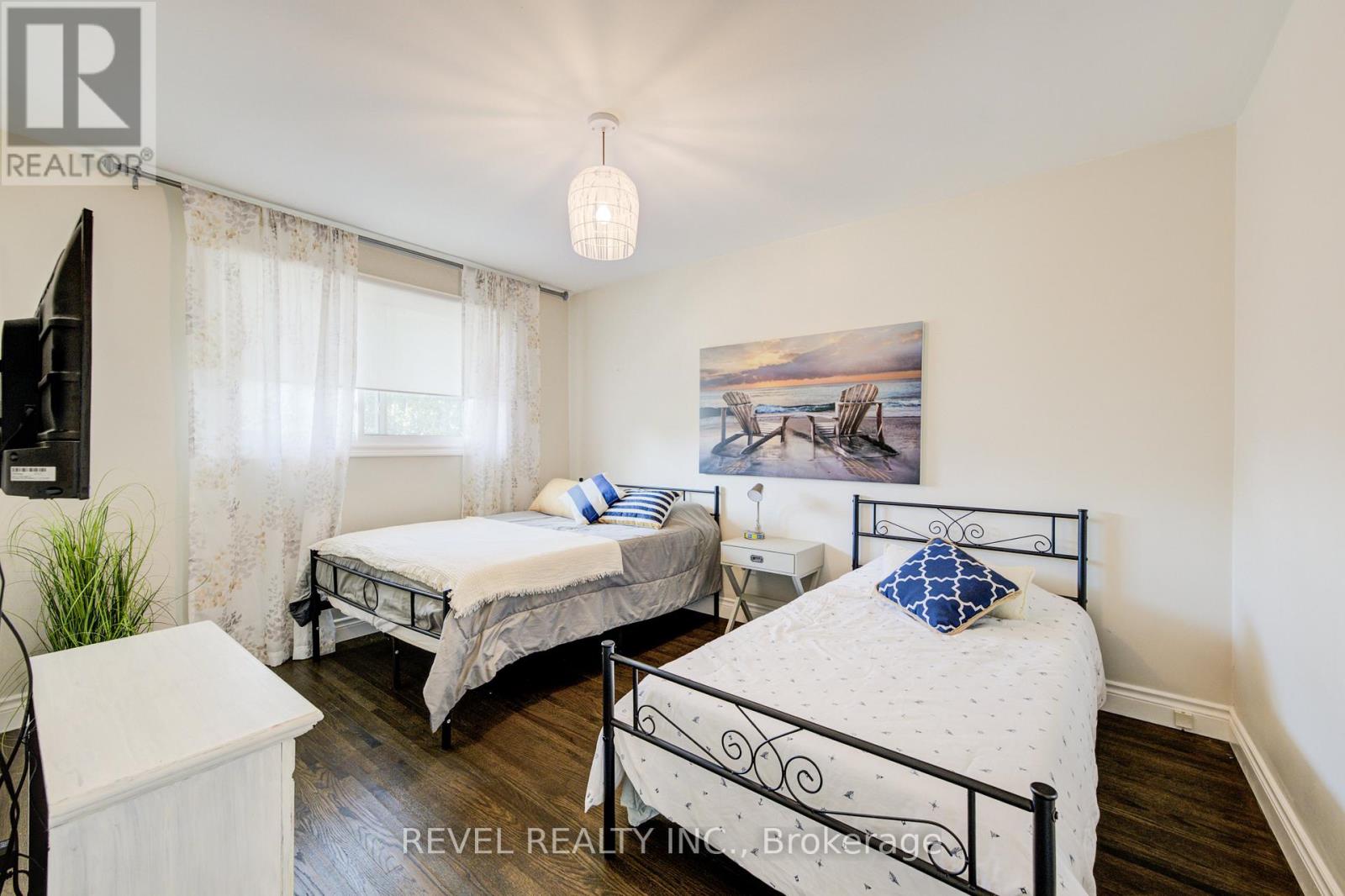 4 Jill Court, St. Catharines, Ontario  L2S 1A6 - Photo 25 - X12541086