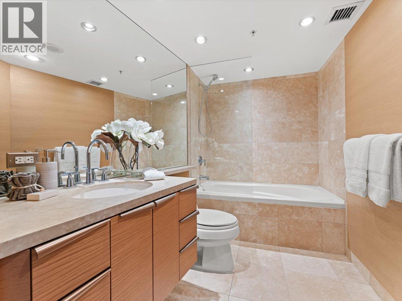 3204 938 Nelson Street, Vancouver, British Columbia V6Z 3A7 - Photo 14 - R3062542