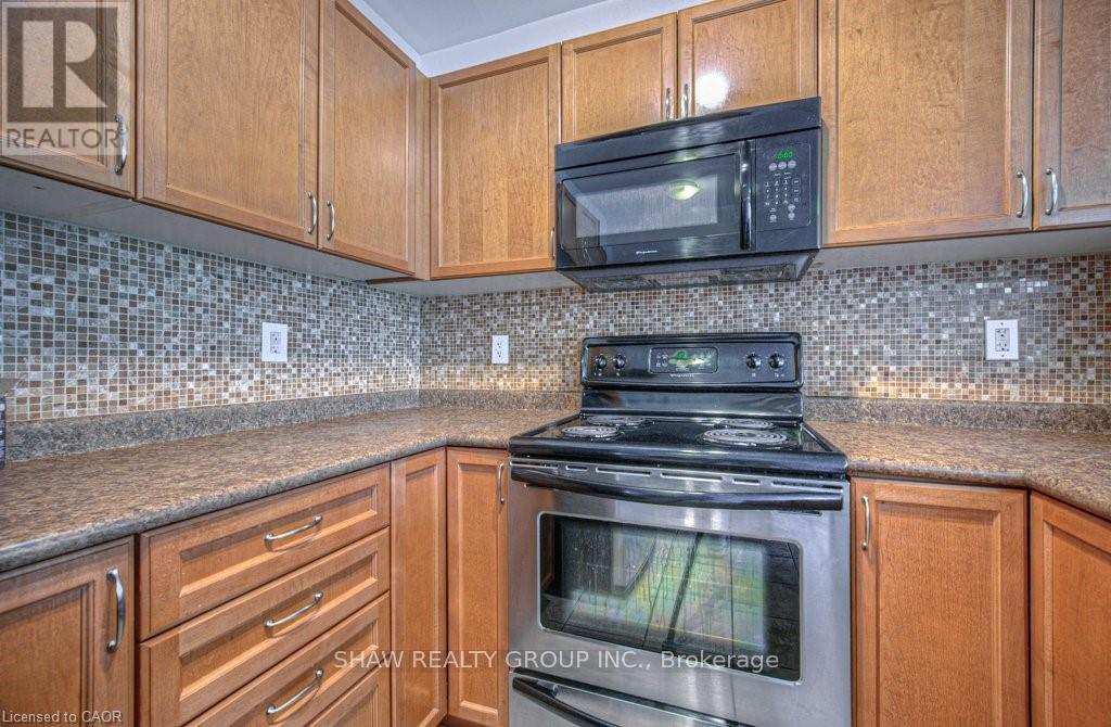 104 - 8 Harris Street, Cambridge, Ontario  N1R 8R1 - Photo 12 - X12541136