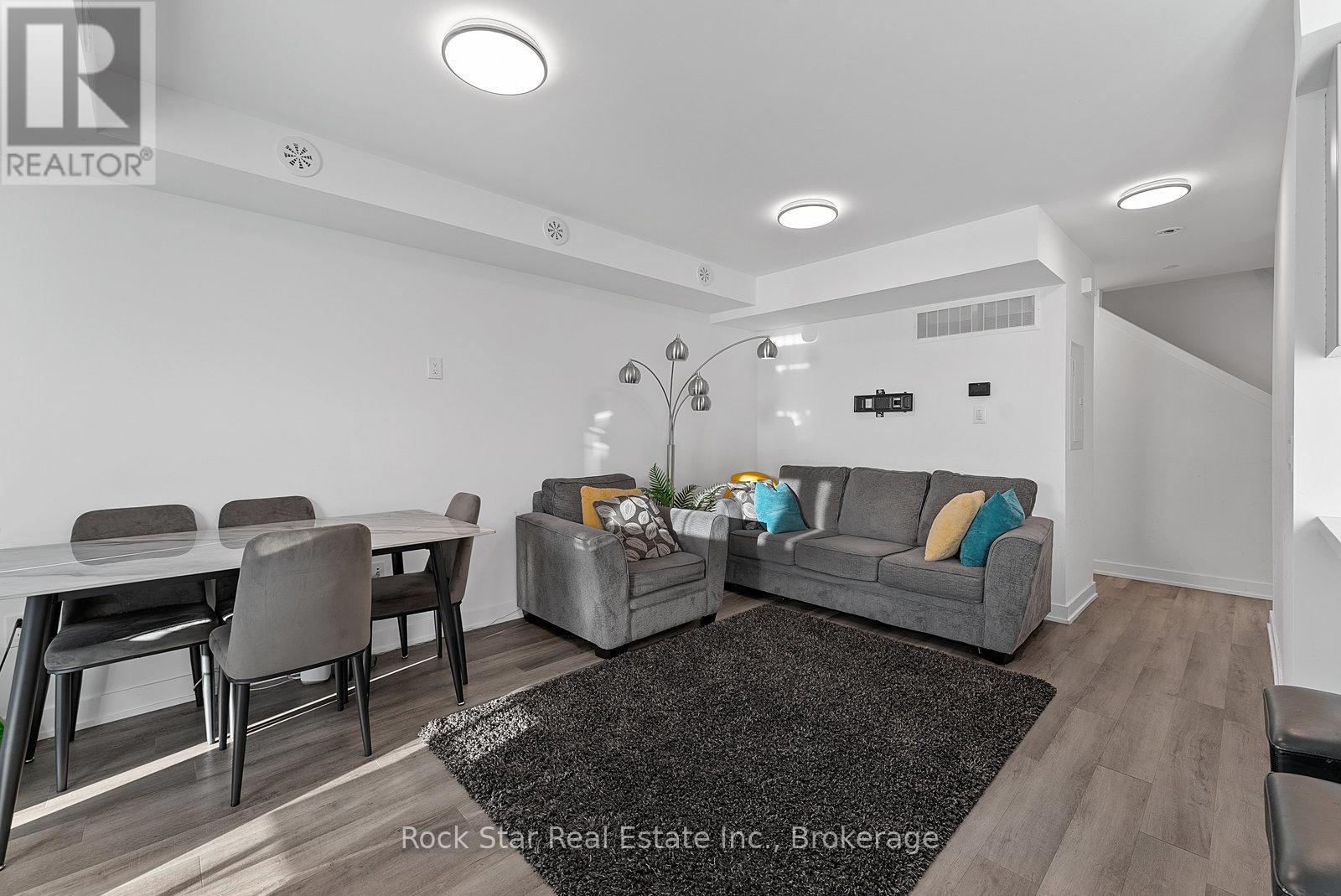 5 - 185 Veterans Drive, Brampton, Ontario L7A 5L2 - Photo 7 - W12471762