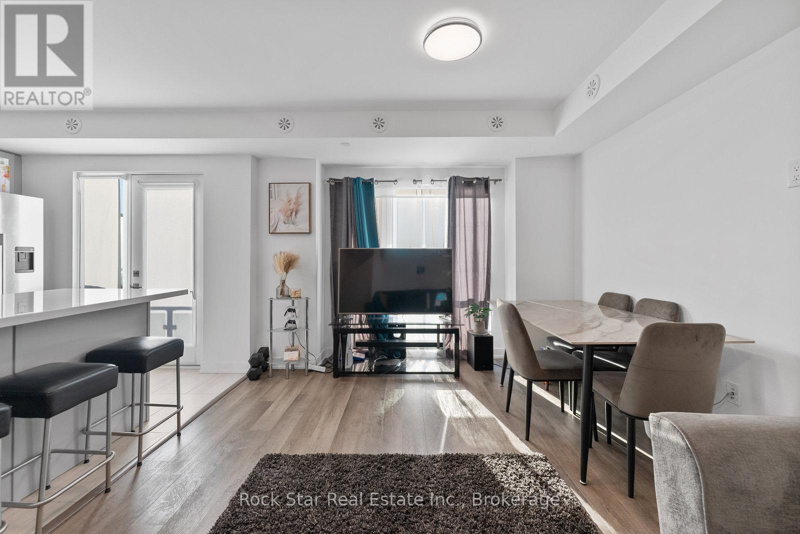 5 - 185 Veterans Drive, Brampton, Ontario L7A 5L2 - Photo 6 - W12471762