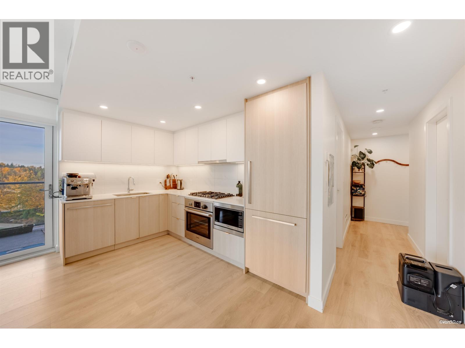 807 318 Alderson Avenue, Coquitlam, British Columbia  V3K 0J1 - Photo 17 - R3067028