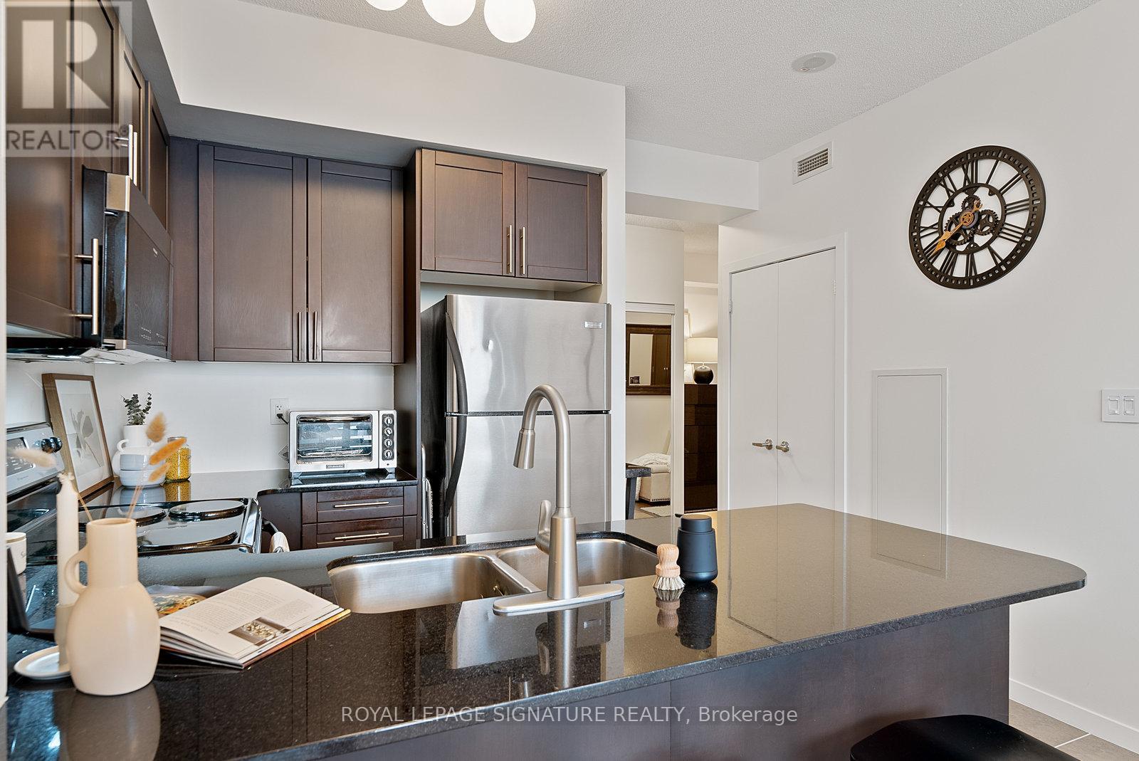 4301 - 65 Bremner Boulevard, Toronto, Ontario M5J 0A7 - Photo 10 - C12541186