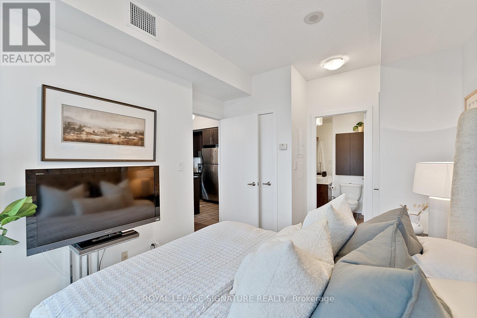 4301 - 65 Bremner Boulevard, Toronto, Ontario M5J 0A7 - Photo 25 - C12541186