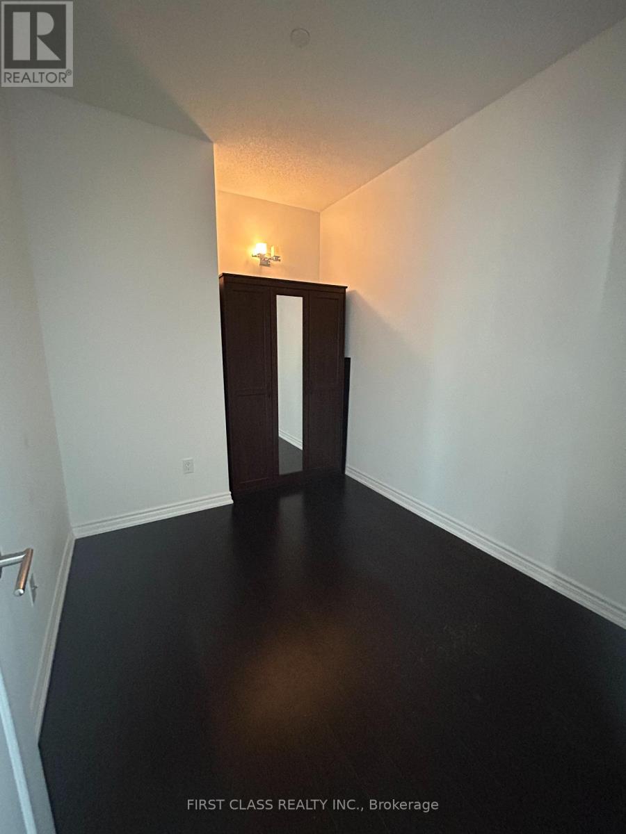 5714 - 386 Yonge Street, Toronto, Ontario  M5B 0A5 - Photo 11 - C12541286