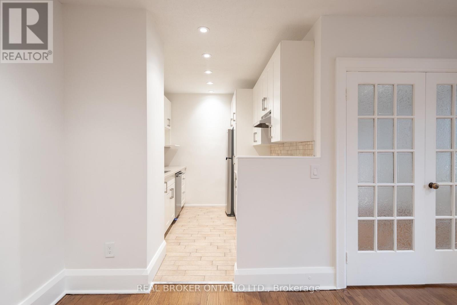 308 - 480 Oriole Parkway, Toronto, Ontario  M5P 2H8 - Photo 7 - C12541302