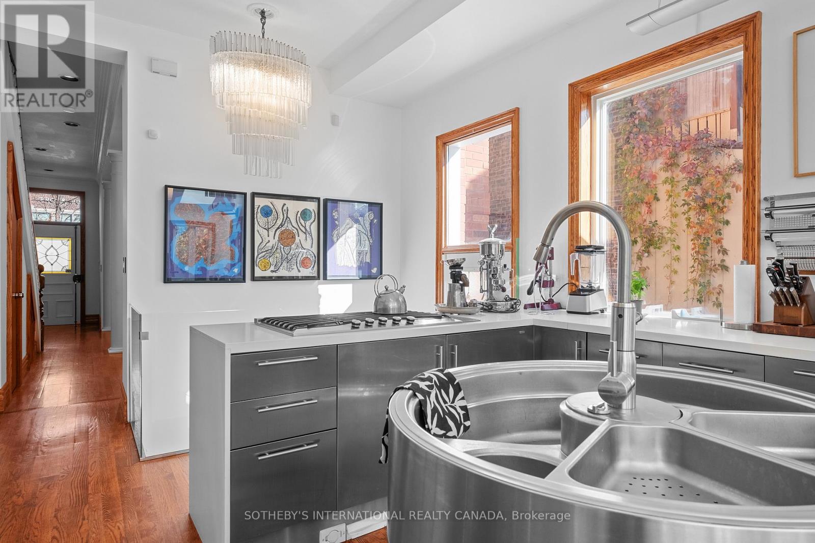 114 Margueretta Street, Toronto, Ontario  M6H 3S3 - Photo 16 - C12541368