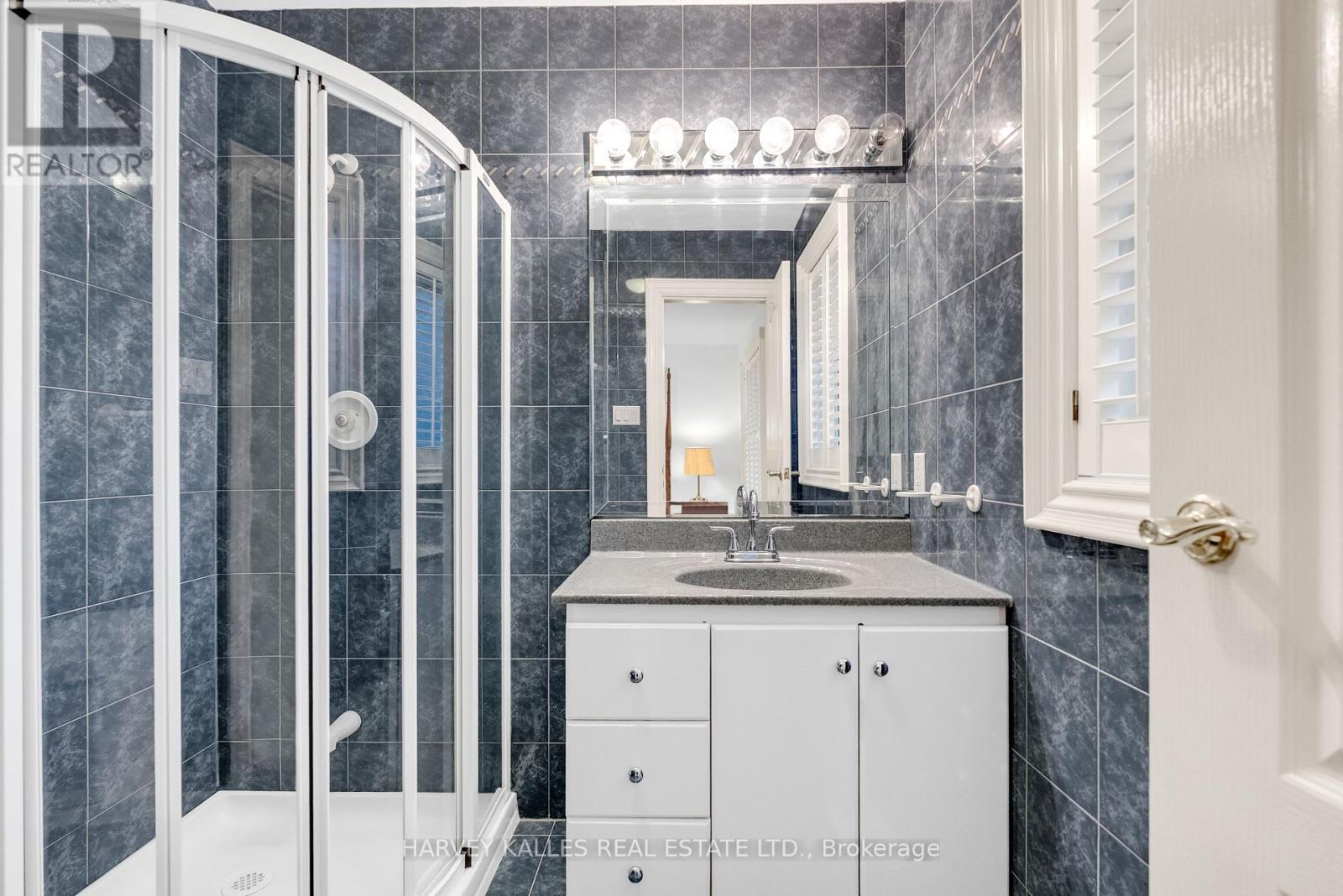 51 Stuart Avenue, Toronto, Ontario  M2N 1B2 - Photo 29 - C12541420