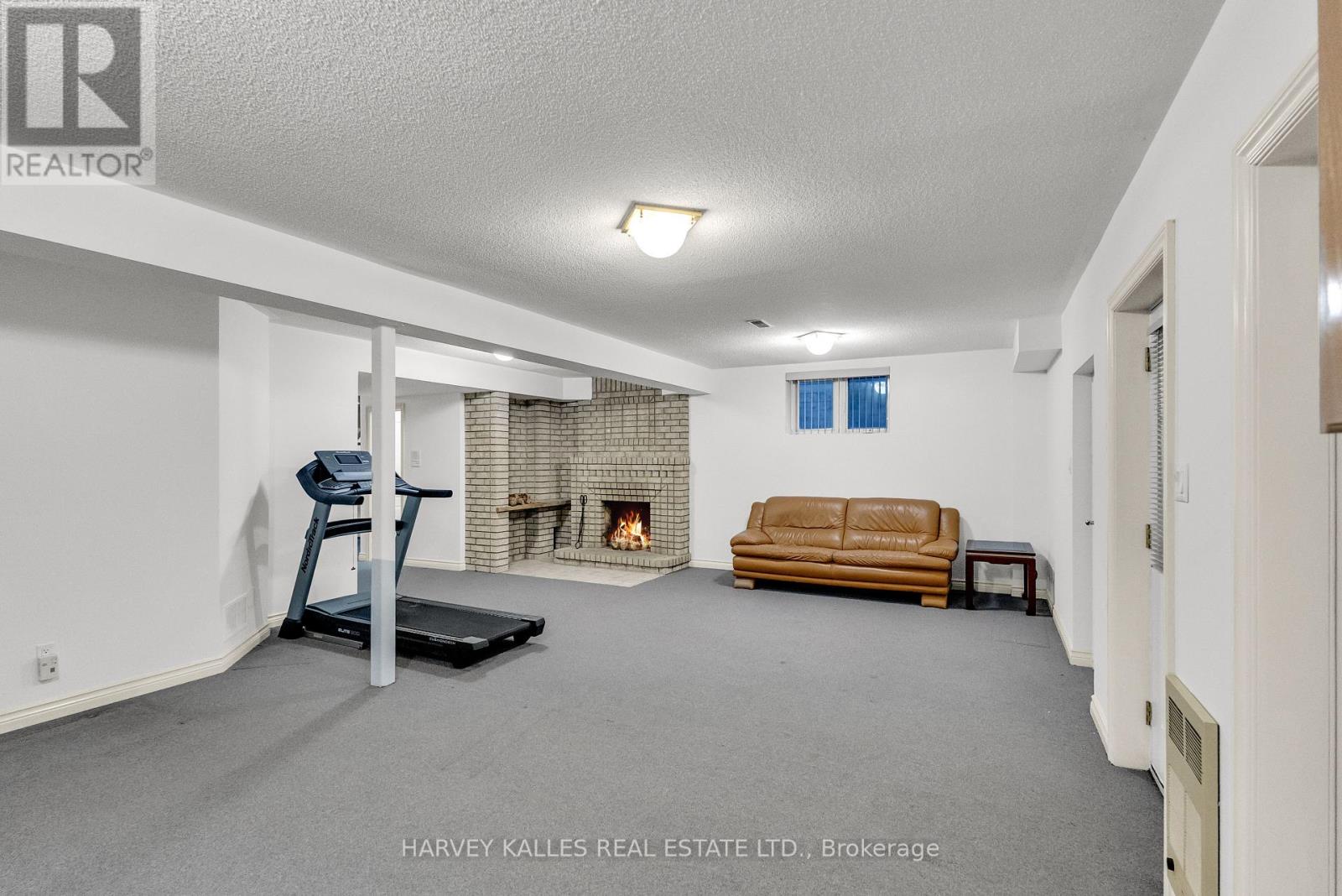 51 Stuart Avenue, Toronto, Ontario  M2N 1B2 - Photo 35 - C12541420