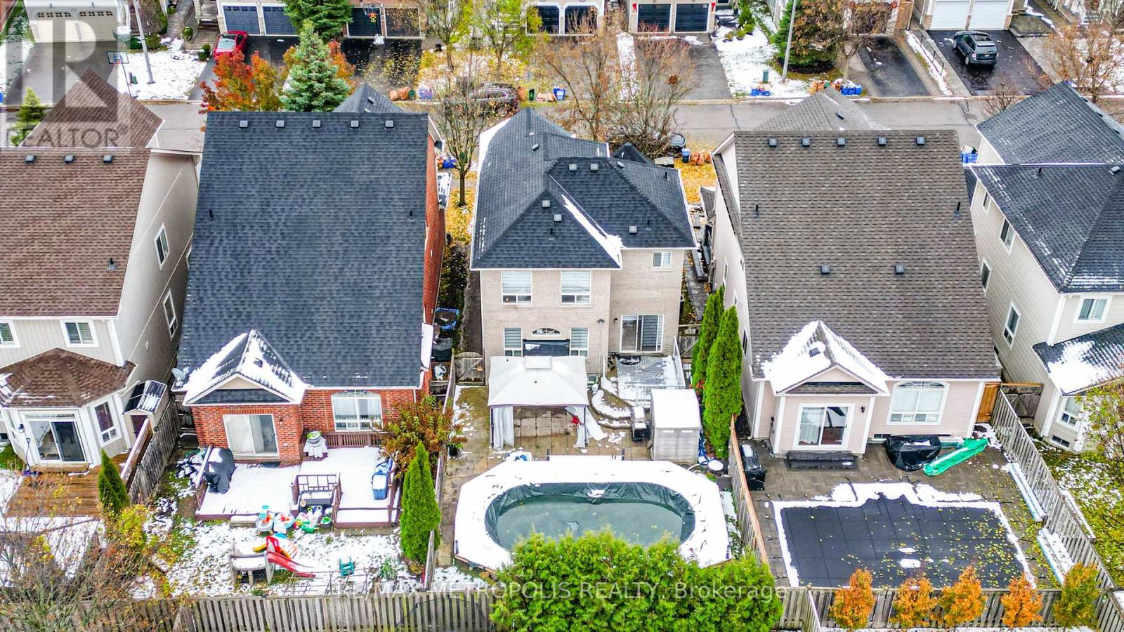 67 Kenilworth Crescent, Whitby, Ontario  L1M 2M7 - Photo 5 - E12541224