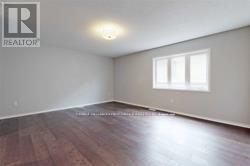 136 Goss Lane, Ajax, Ontario  L1Z 0K8 - Photo 4 - E12541242