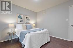 136 Goss Lane, Ajax, Ontario  L1Z 0K8 - Photo 5 - E12541242