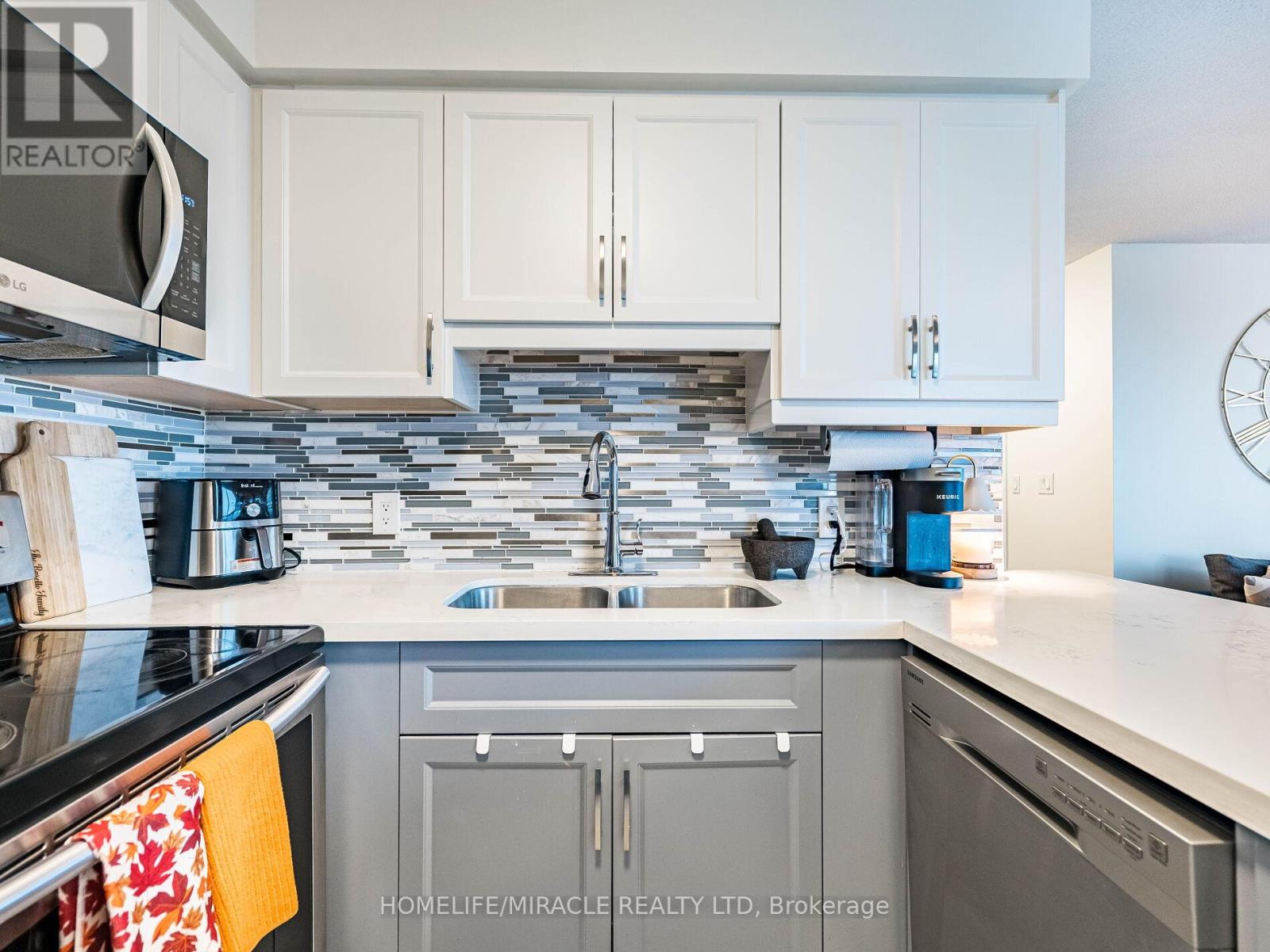 2003 - 38 Lee Centre Drive, Toronto, Ontario  M1H 3J7 - Photo 27 - E12541326