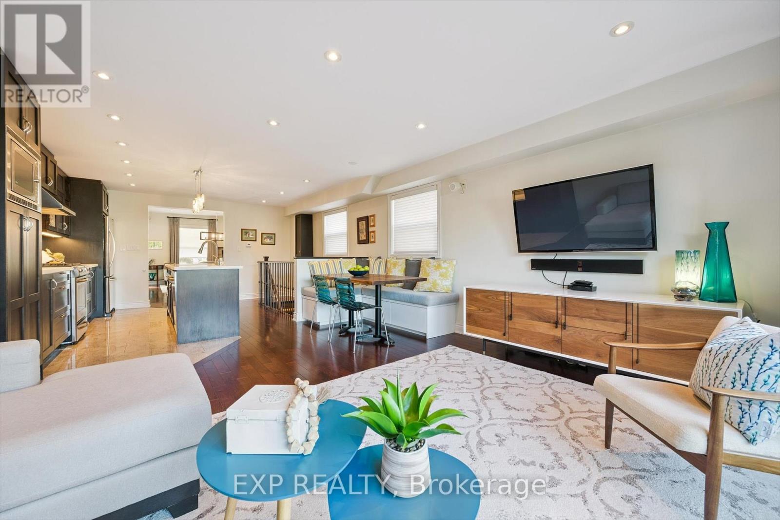 108 Barker Avenue, Toronto, Ontario  M4C 2N9 - Photo 21 - E12541402