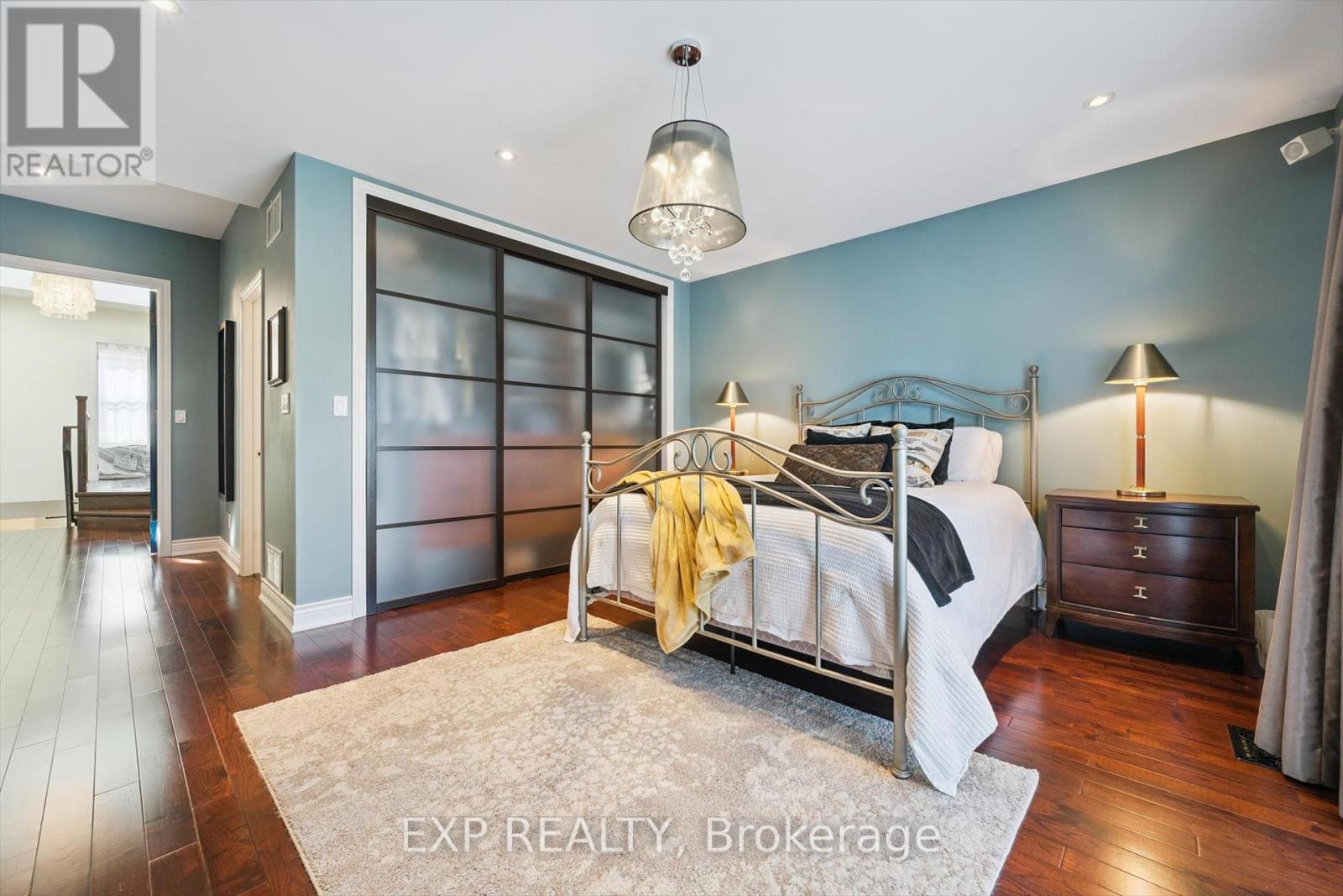 108 Barker Avenue, Toronto, Ontario  M4C 2N9 - Photo 25 - E12541402