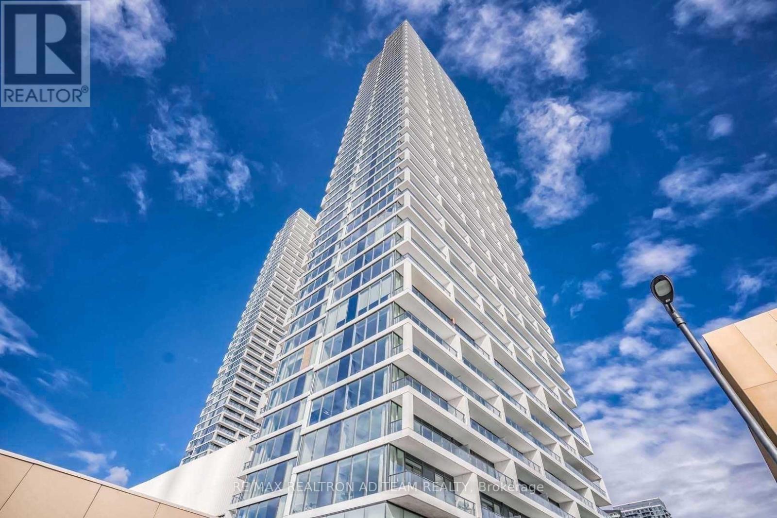 1806 - 5 BUTTERMILL AVENUE, Vaughan, Ontario