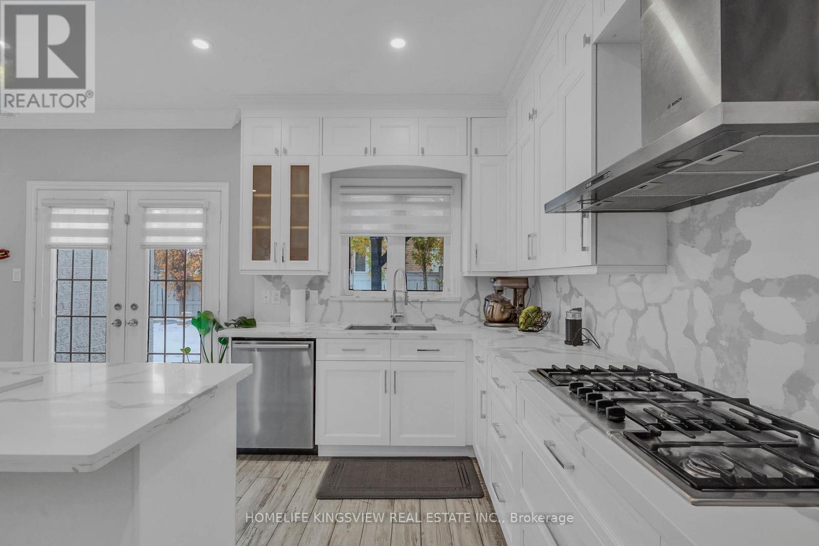 162 Corner Brook Crescent, Vaughan, Ontario  L4H 0H4 - Photo 22 - N12541198