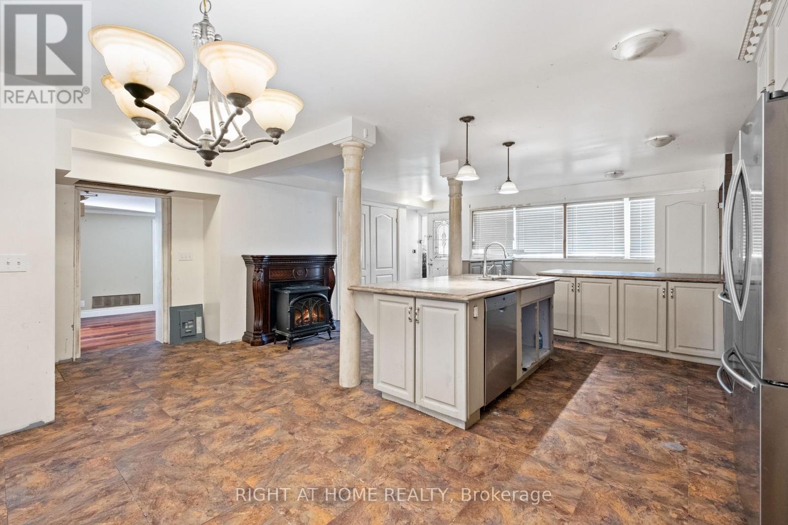 275 Miami Drive, Georgina, Ontario  L4P 2Z5 - Photo 24 - N12541264