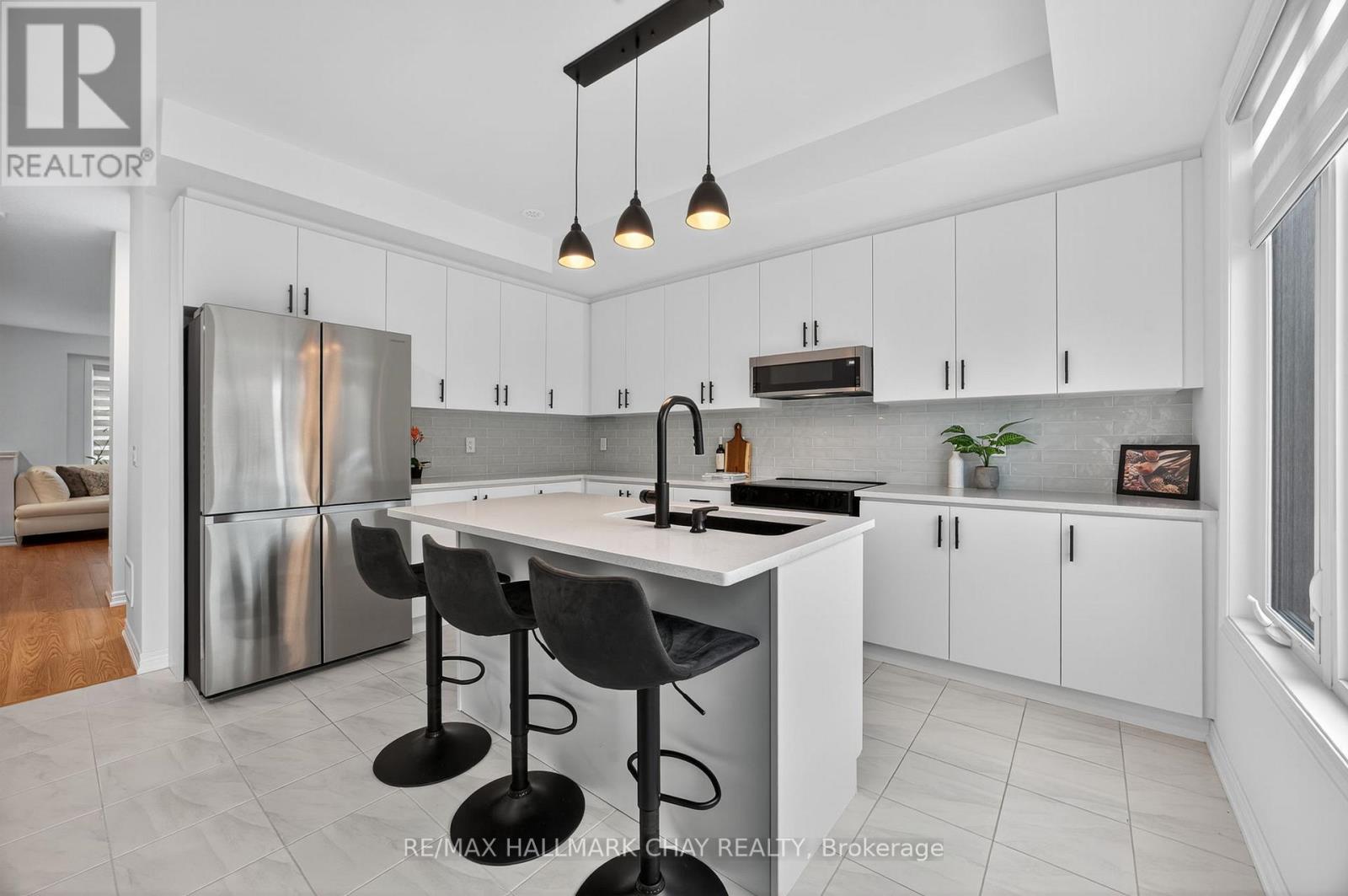 11810 Tenth Line, Whitchurch-Stouffville, Ontario  L4A 5G2 - Photo 11 - N12541328