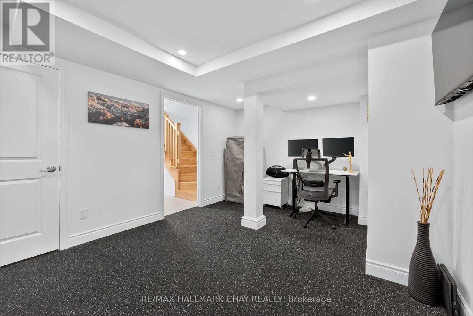 11810 Tenth Line, Whitchurch-Stouffville, Ontario  L4A 5G2 - Photo 22 - N12541328