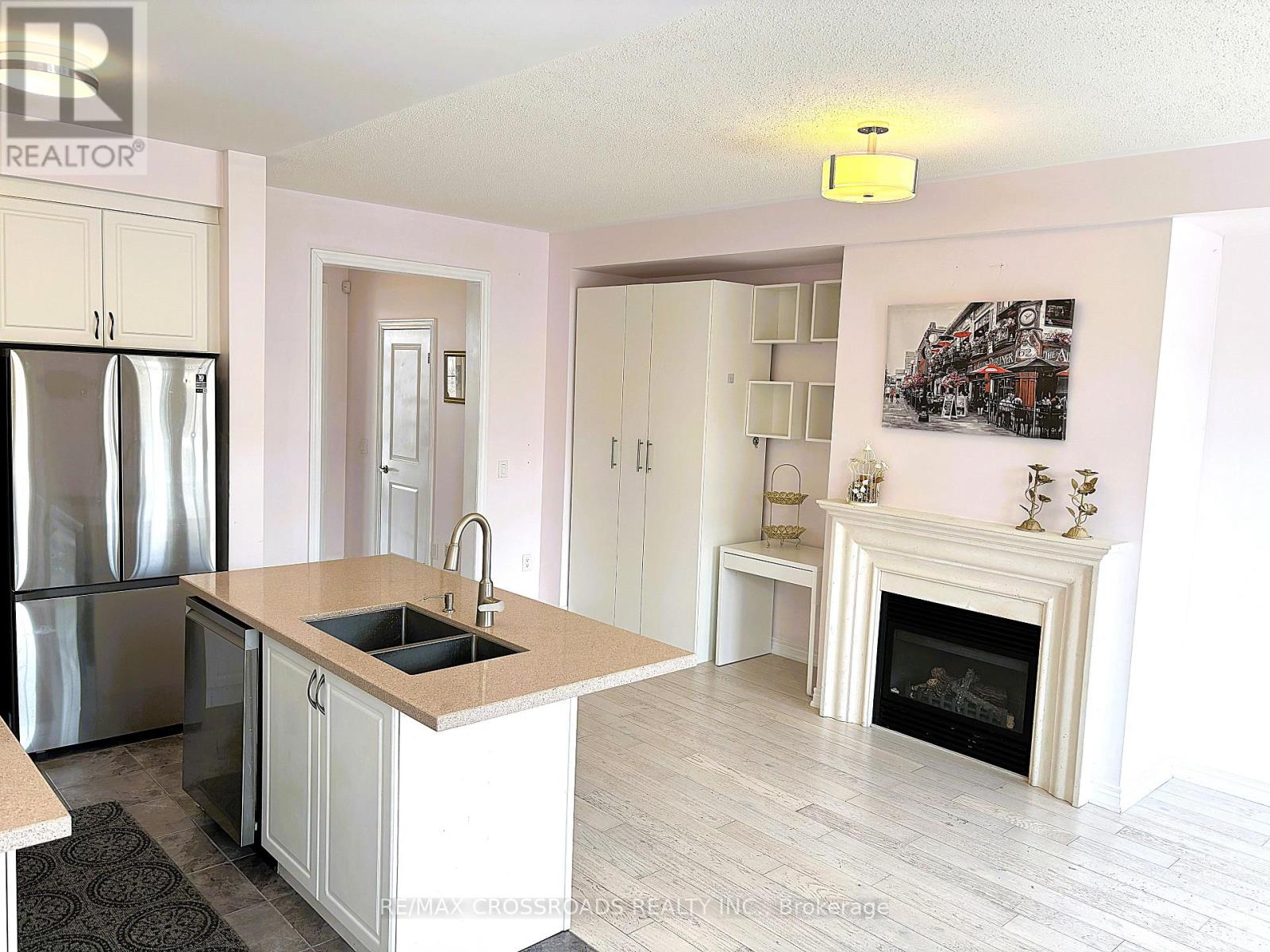 49 Memon Place, Markham, Ontario  L6E 0S1 - Photo 11 - N12541408