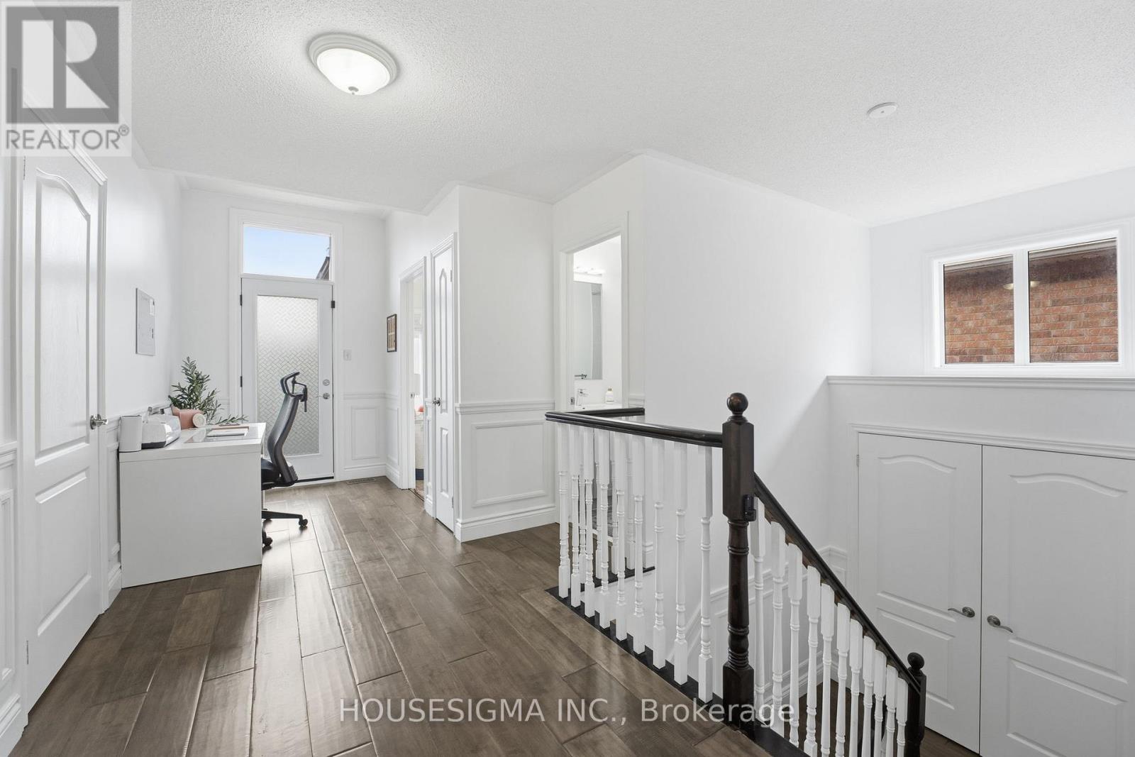 92 Glenmeadow Crescent, Hamilton, Ontario  L8E 6C2 - Photo 15 - X12501018