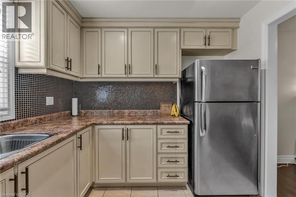 10 Angus Road Unit# 133, Hamilton, Ontario  L8K 6K3 - Photo 9 - 40784993