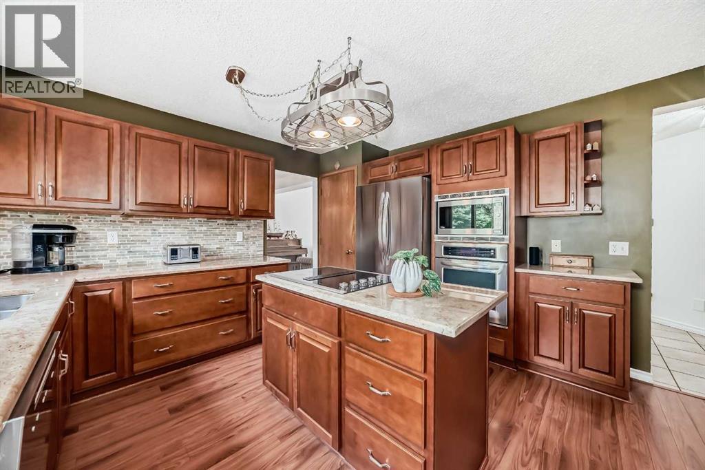 164 Woodfield Road Sw, Calgary, Alberta  T2W 3V9 - Photo 5 - A2261675