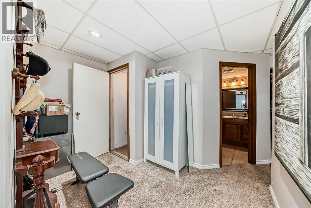 164 Woodfield Road Sw, Calgary, Alberta  T2W 3V9 - Photo 29 - A2261675