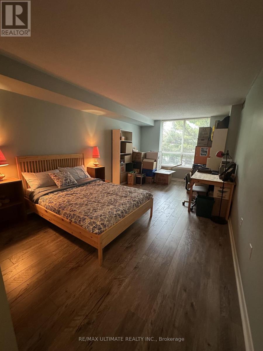 420 - 955 Millwood Road, Toronto, Ontario  M4G 4E3 - Photo 10 - C12536414