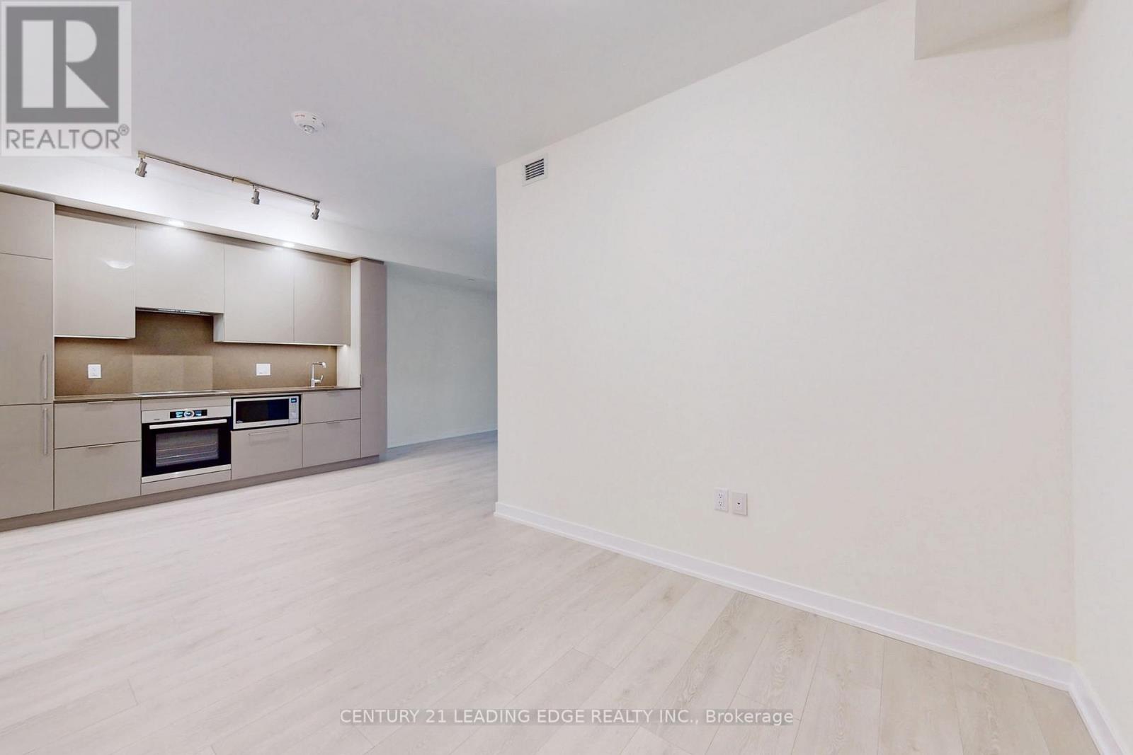 2210 - 28 Freeland Street, Toronto, Ontario  M5E 0E3 - Photo 17 - C12541228