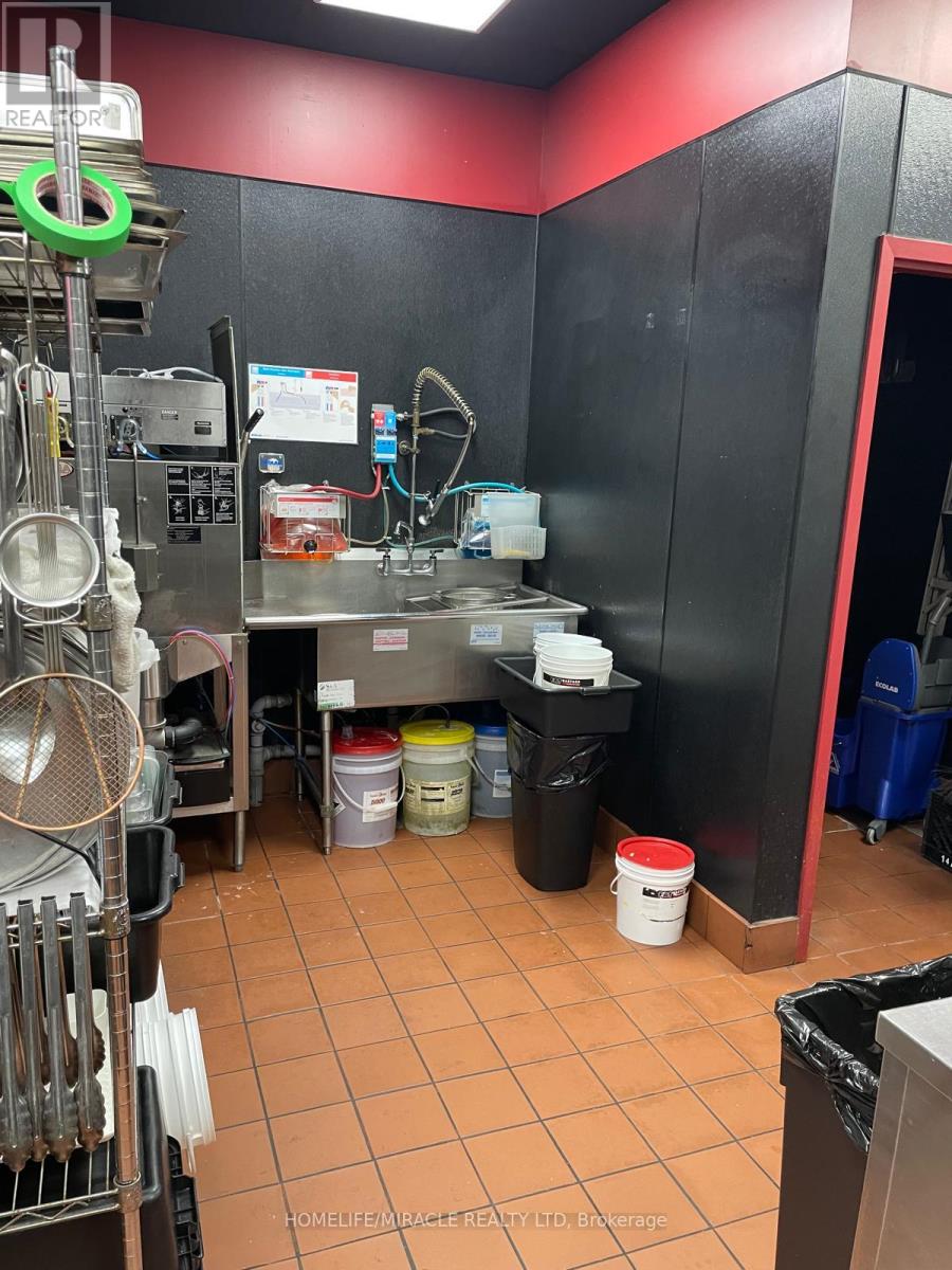 4 - 1403 King Street E, Clarington, Ontario  L1E 2J6 - Photo 9 - E12541354