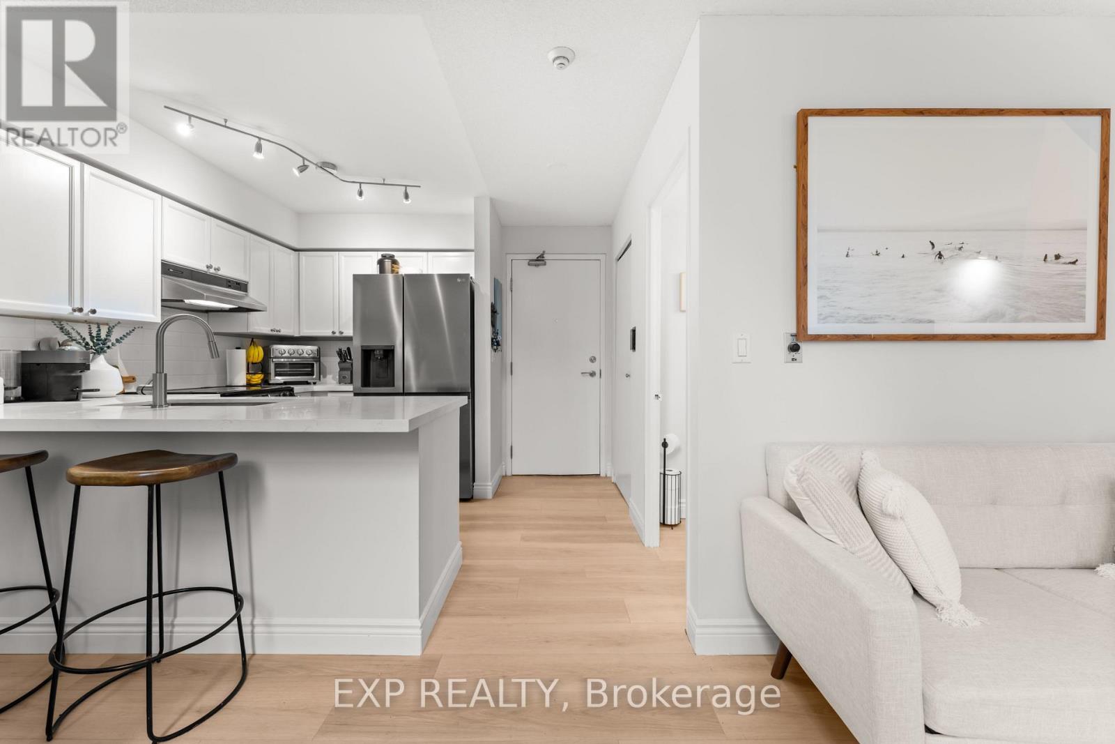 501 - 250 Manitoba Street, Toronto, Ontario  M8Y 4G8 - Photo 9 - W12509336