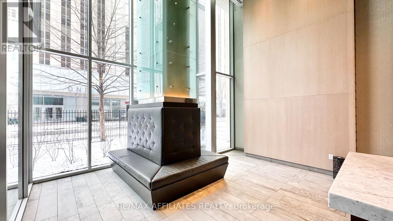 1706 - 40 Nepean Street, Ottawa, Ontario  K2P 0X5 - Photo 8 - X12461650