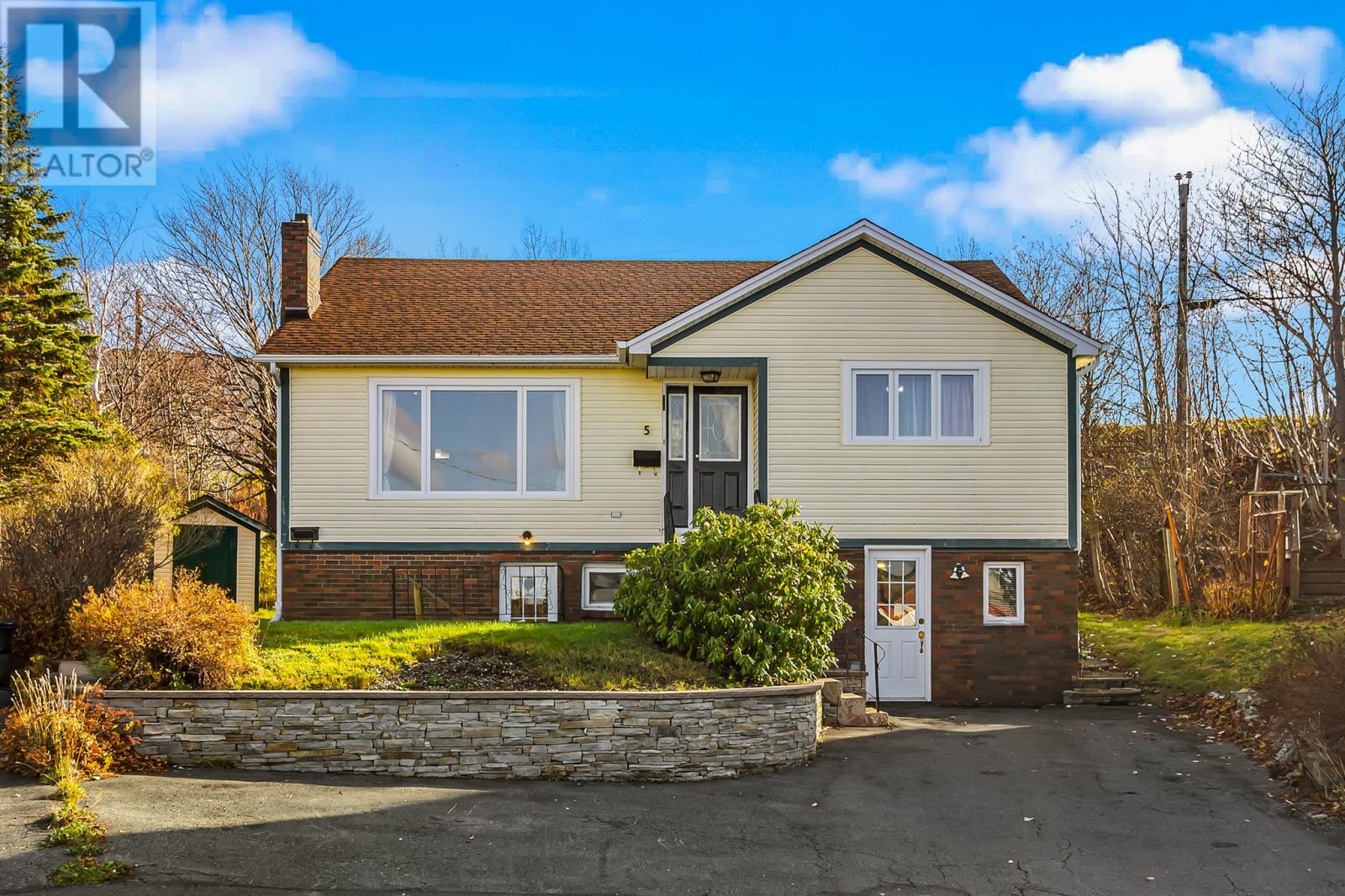 5 Odea Place, St. John's, Newfoundland & Labrador  A1C 3C6 - Photo 1 - 1292485