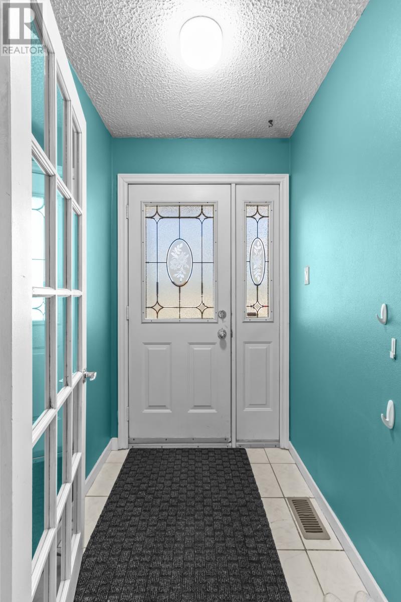 5 Odea Place, St. John's, Newfoundland & Labrador  A1C 3C6 - Photo 3 - 1292485