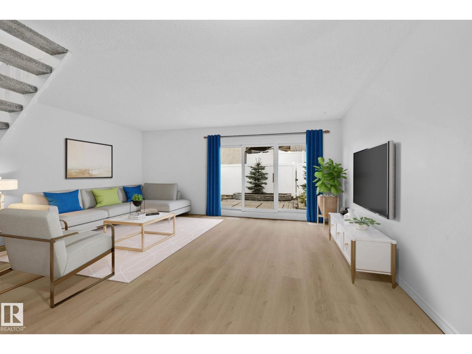 3F MEADOWLARK VG NW, Edmonton, Alberta